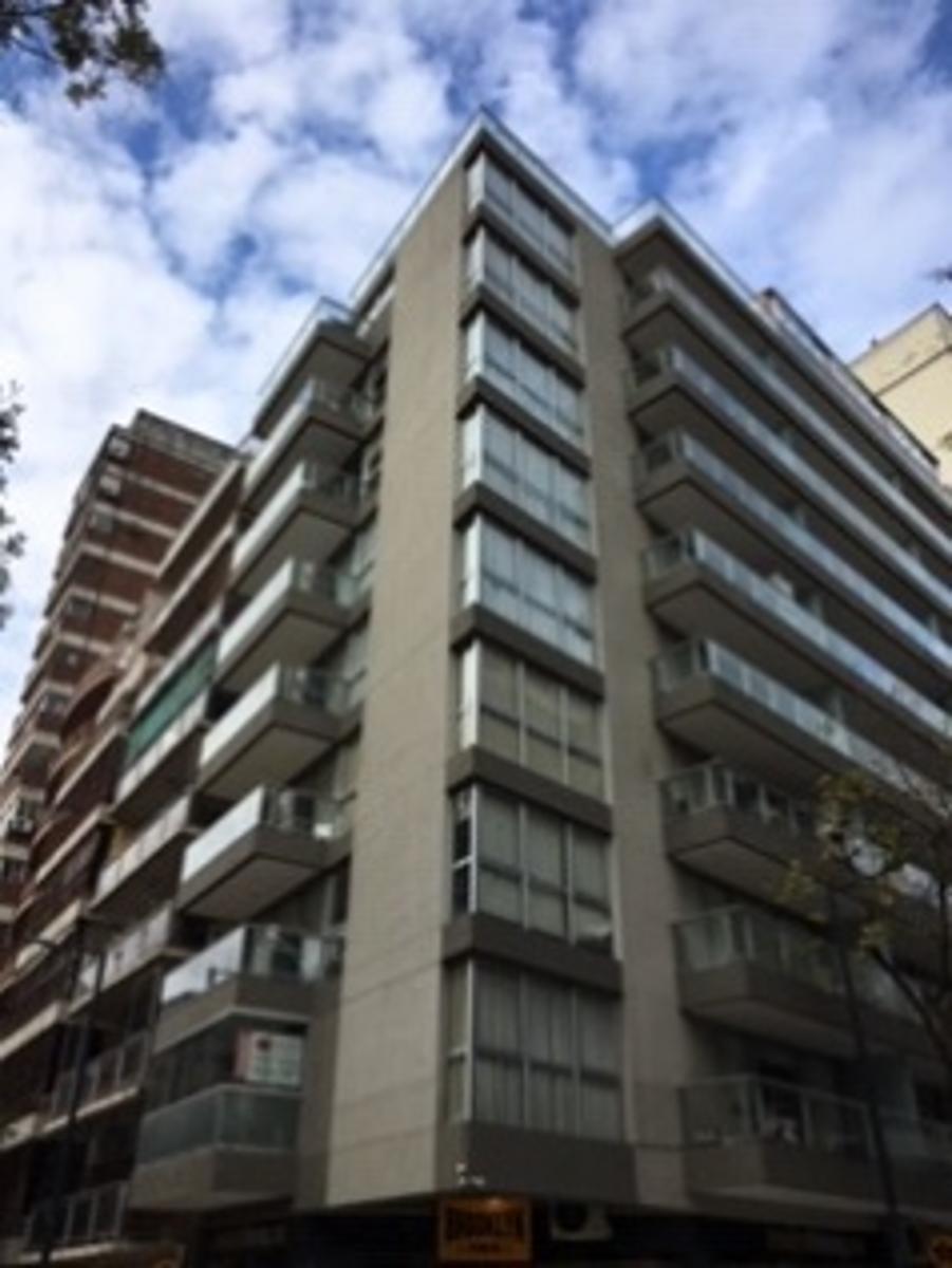 SE VENDE 2 AMB. AL FRENTE CON BALCÓN