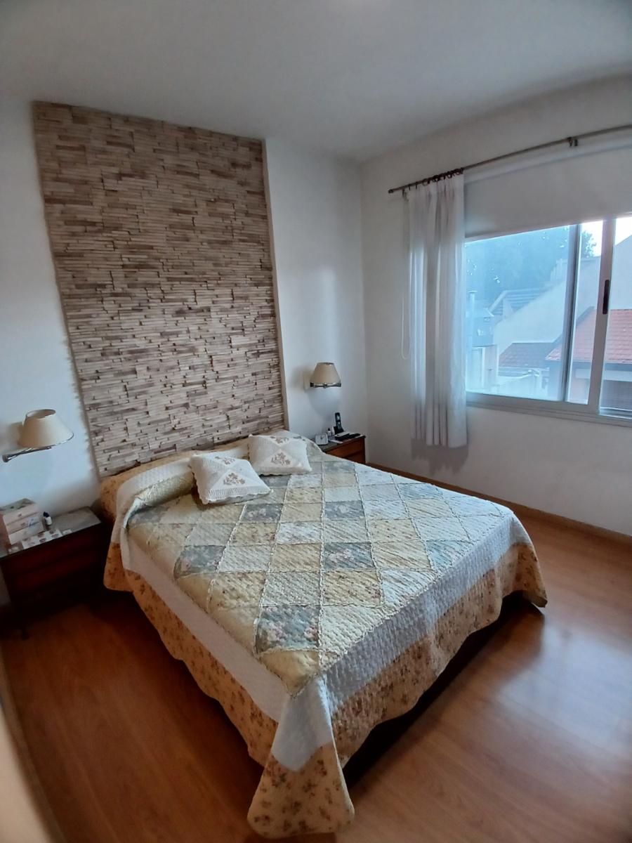FABULOSO TRIPLEX 4 AMB. CON PLAY ROOM PATIO PARRILLA Y TERRAZA IMPECABLE CALIDAD PREMIUM — foto 14