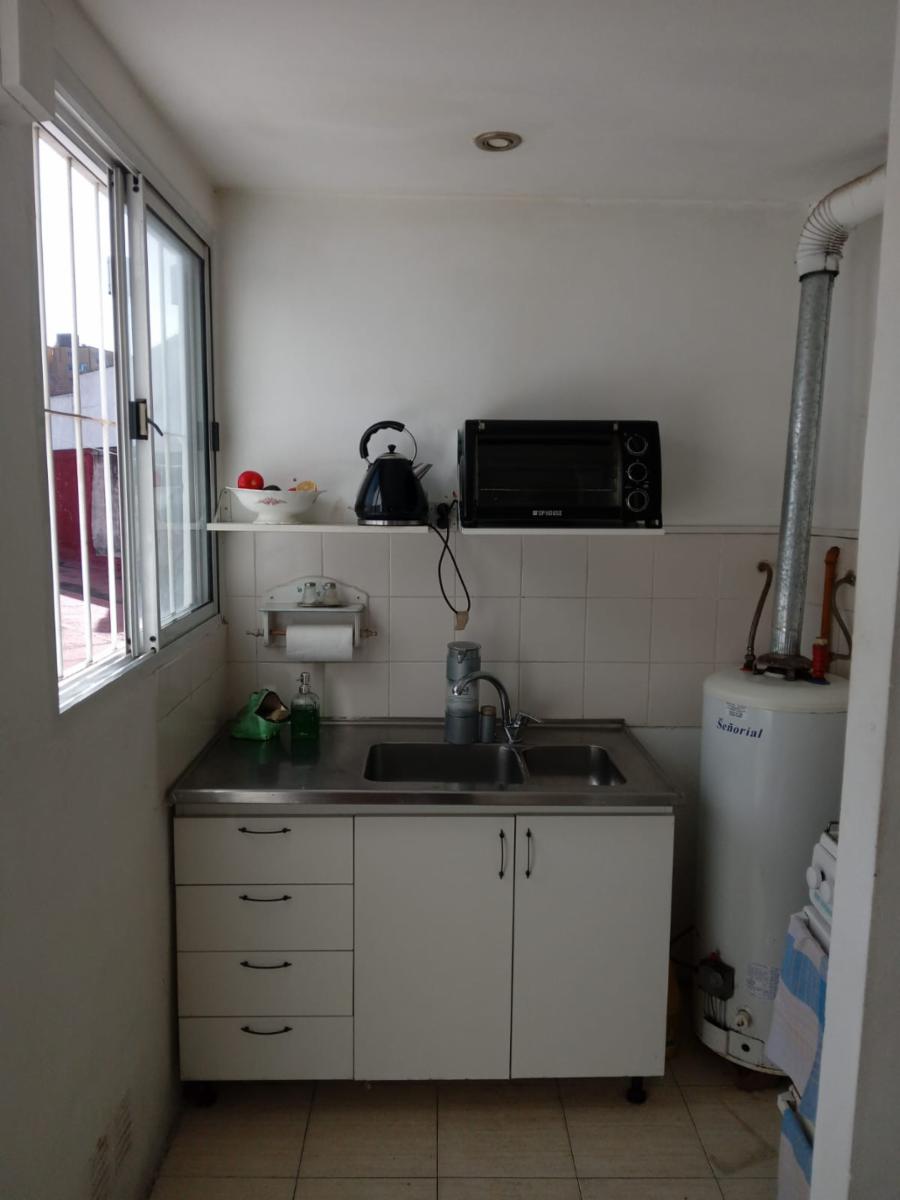 TIPO CASA 3 AMBIENTES SIN EXPENSAS EN PRIMER PISO CON GRAN PATIO IMPECABLE — foto 11