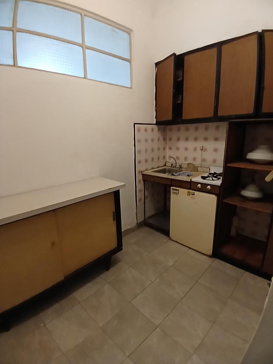 OFICINA DE 50 M2 CON 2 DESPACHOS Y COCINA COMPLETA EN EDIFICIO LA UNION - MUY SEÑORIAL Y DE ESTILO - 1