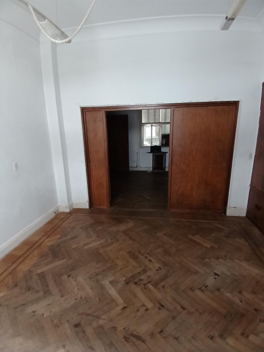 OFICINA DE 50 M2 CON 2 DESPACHOS Y COCINA COMPLETA EN EDIFICIO LA UNION - MUY SEÑORIAL Y DE ESTILO - 8