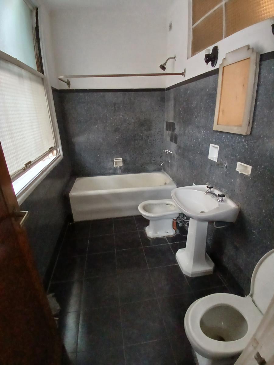 OFICINA DE 50 M2 CON 2 DESPACHOS Y COCINA COMPLETA EN EDIFICIO LA UNION - MUY SEÑORIAL Y DE ESTILO - 9
