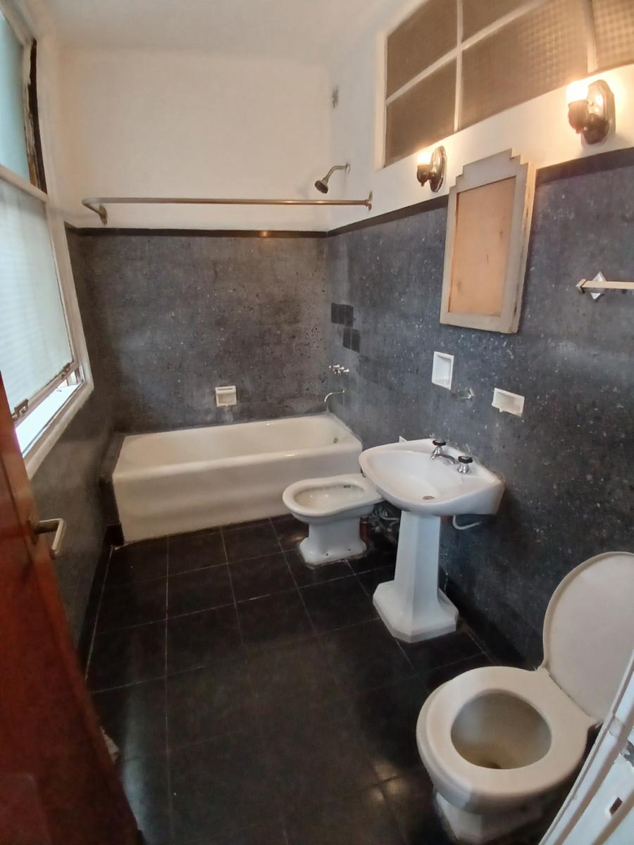 OFICINA DE 50 M2 CON 2 DESPACHOS Y COCINA COMPLETA EN EDIFICIO LA UNION - MUY SEÑORIAL Y DE ESTILO - 10