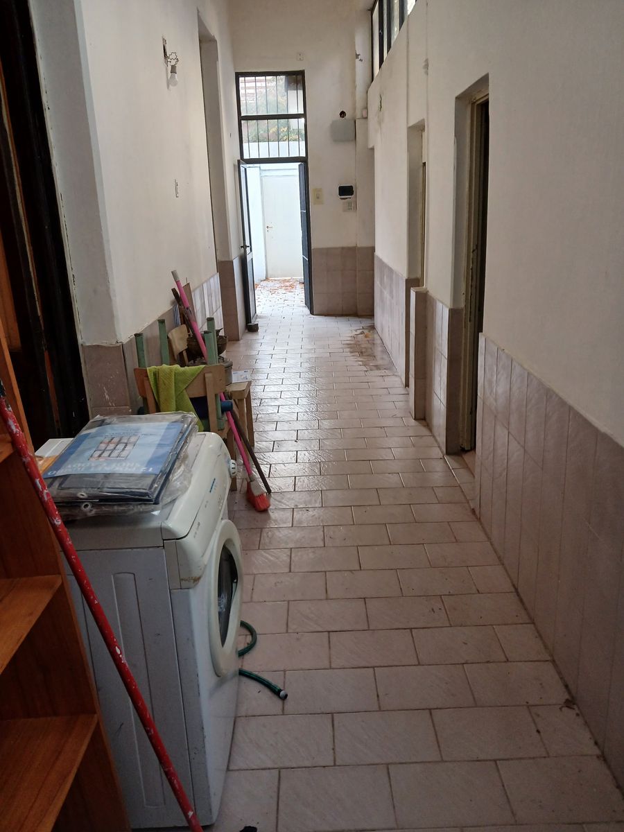 CASA 6 AMBIENTES S/LOTE 8,66 X 29 ANTIGUA PARA REMOZARM O LOTE 8,66 X29LOTE 8,66 X 29 ZONIFICACION USAB 2