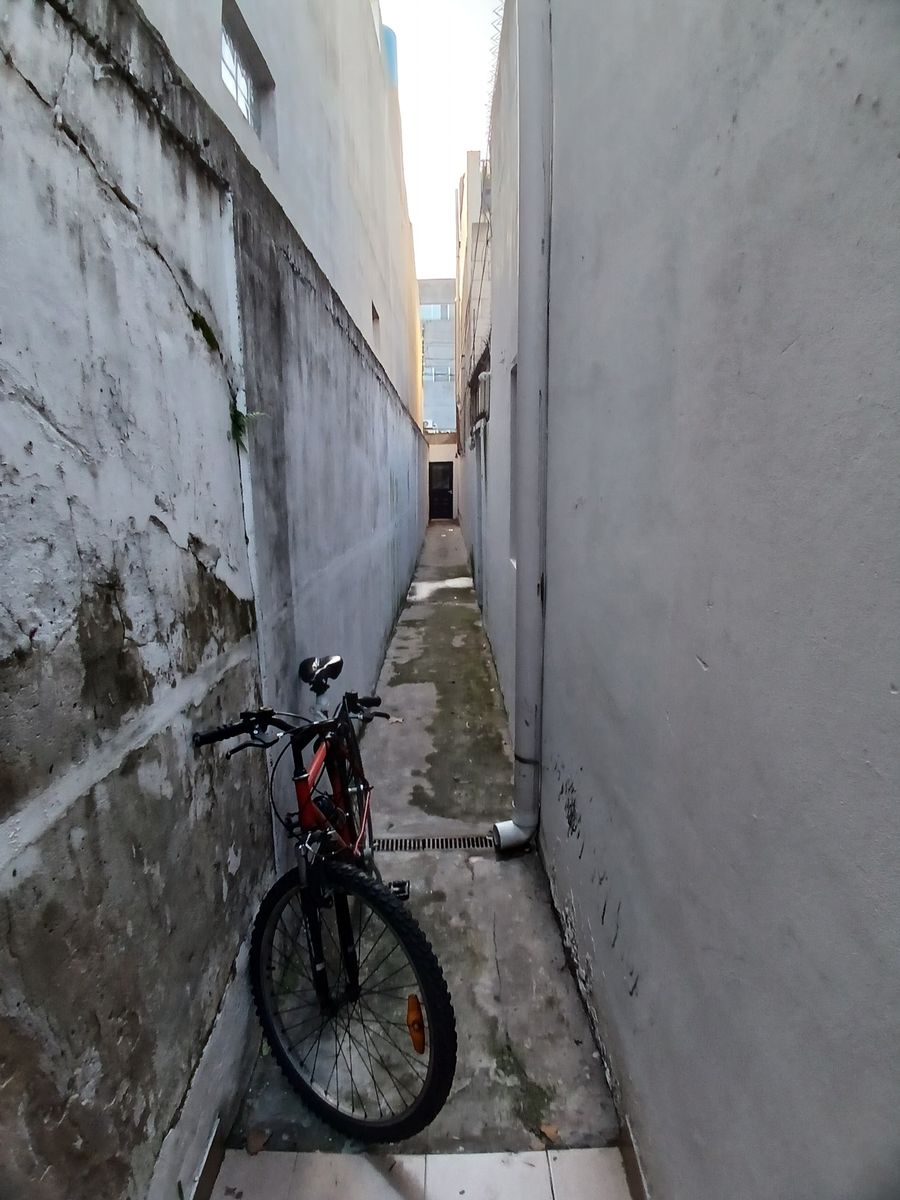Departamento tipo casa en venta en Villa Pueyrredón — foto 4