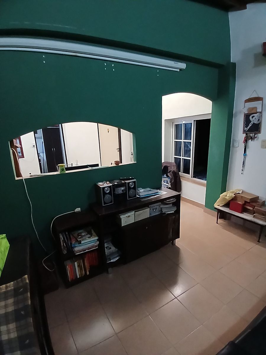 Departamento tipo casa en venta en Villa Pueyrredón — foto 5