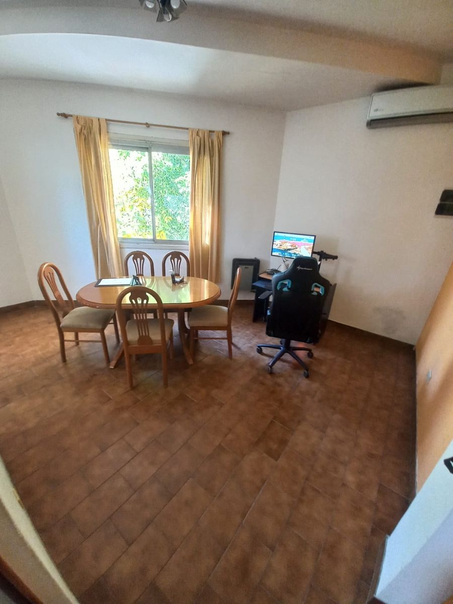 PH 4 Amb. Frente con Patio y Terraza - 17