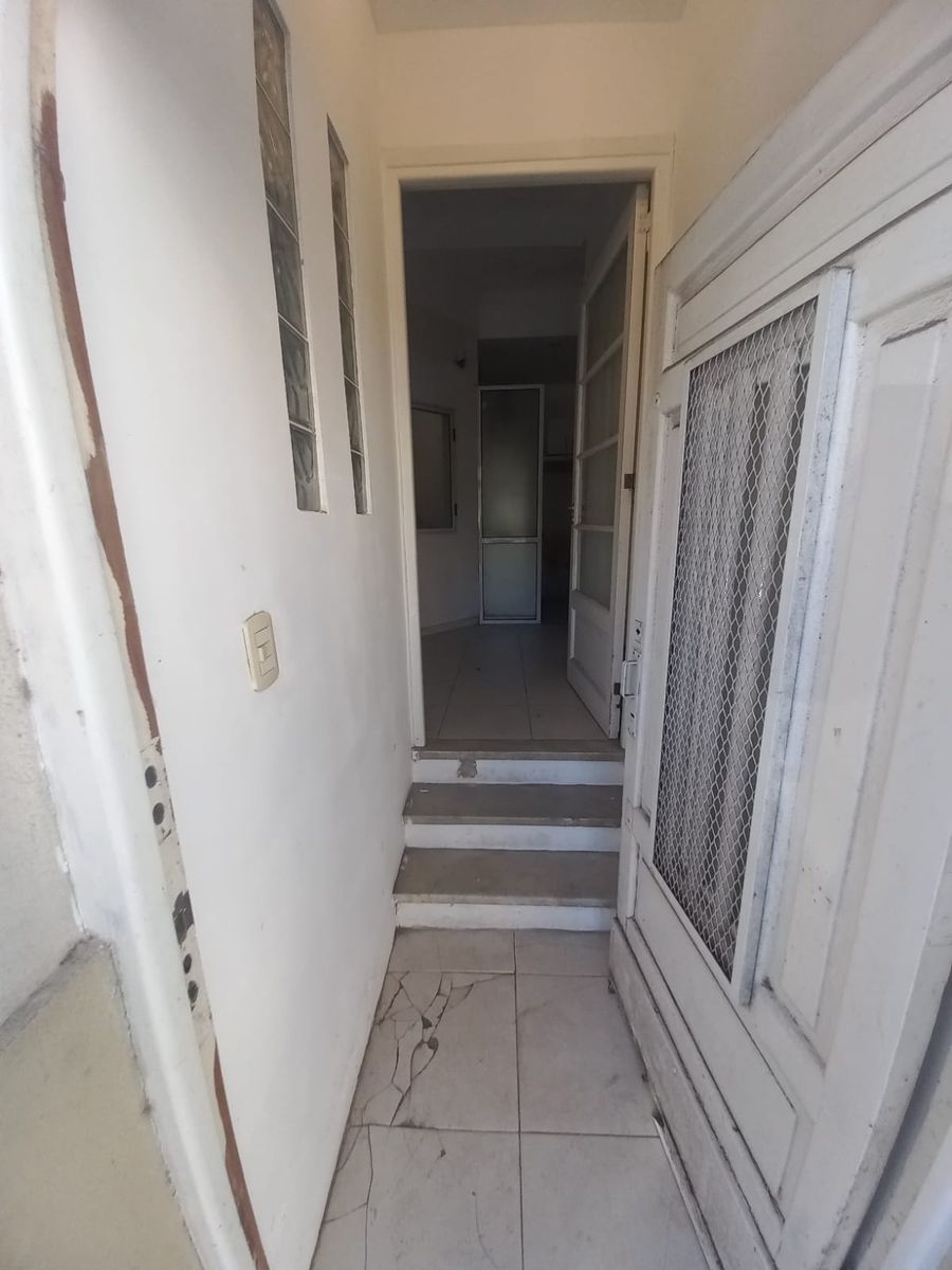 PH 2 Amb. al frente con patio - 1