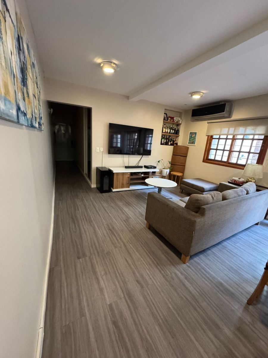 PH 5 Amb. C/fte - Patio - Terraza - Impecable - 1