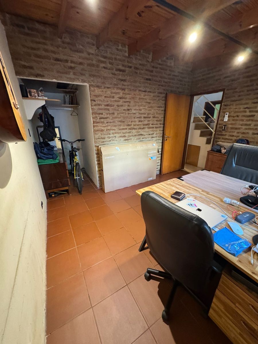 PH 5 Amb. C/fte - Patio - Terraza - Impecable - 33