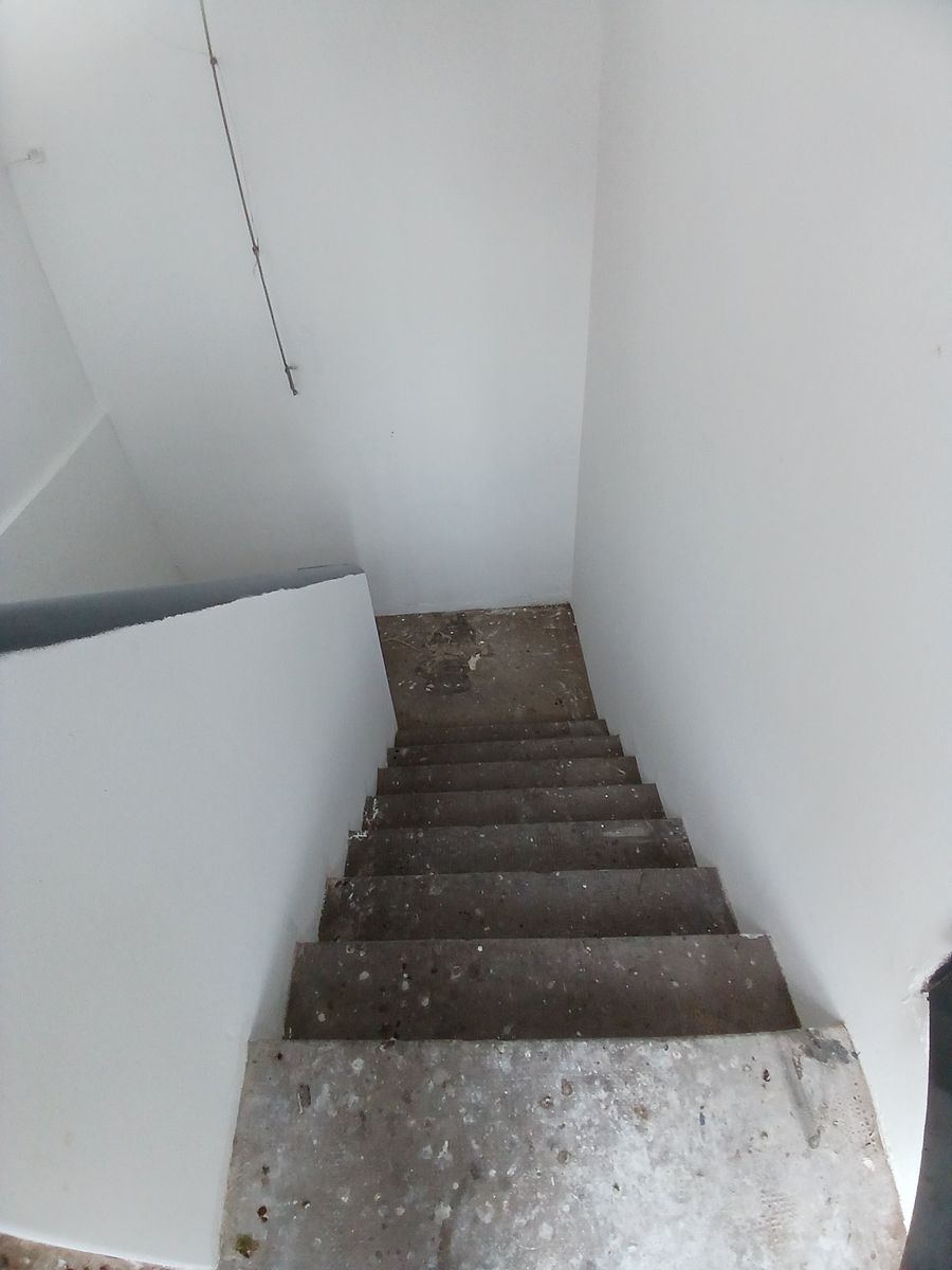 GALPÓN (ENTR C/ PORTON AUT 4,3 M. ANCHO X 5 M. ALTO) ESPECTACULAR DE 1200 M2 (17,32 X 40) C/ ENTRADA P/CAMIÓN FZA MOTRIZ APTO TODO DESTINO - 3