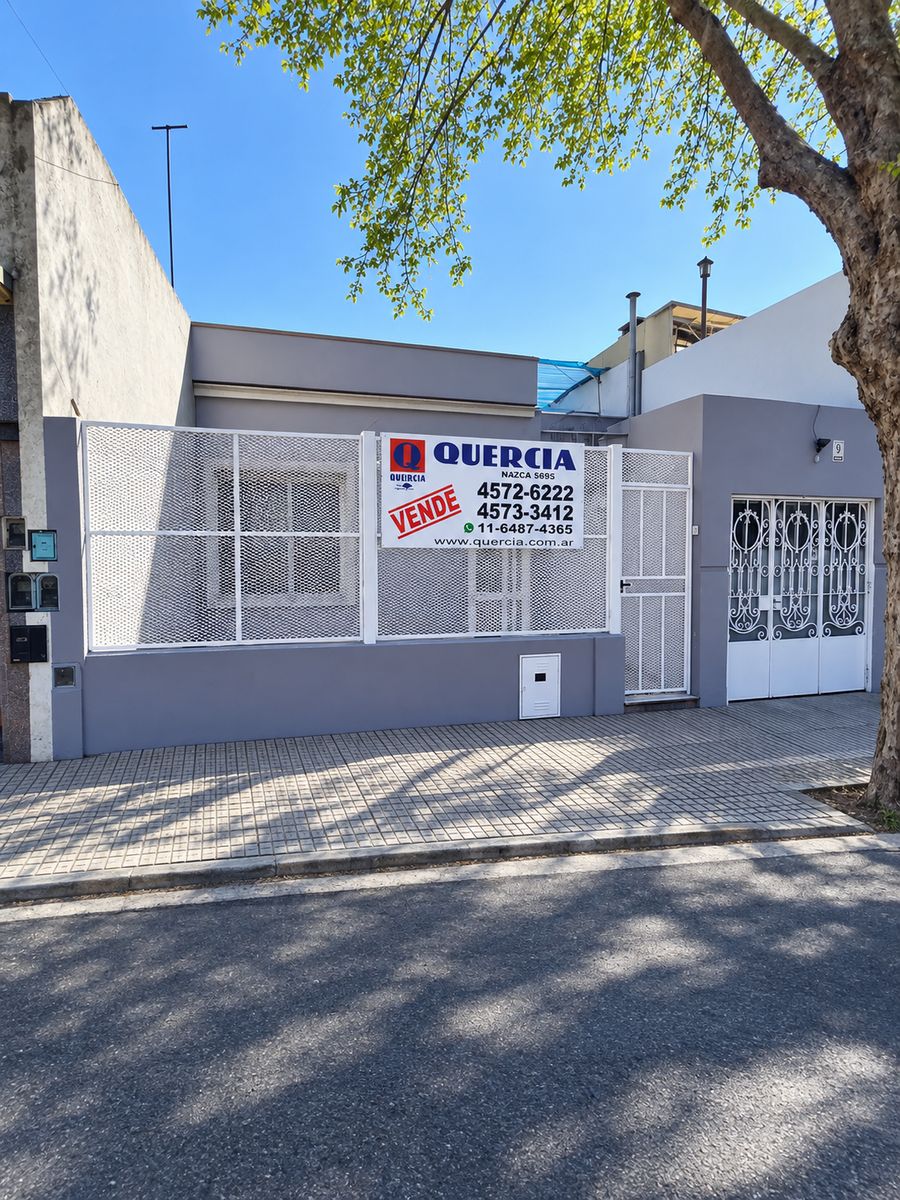 Casa 4 ambientes de estilo con Garage - 2