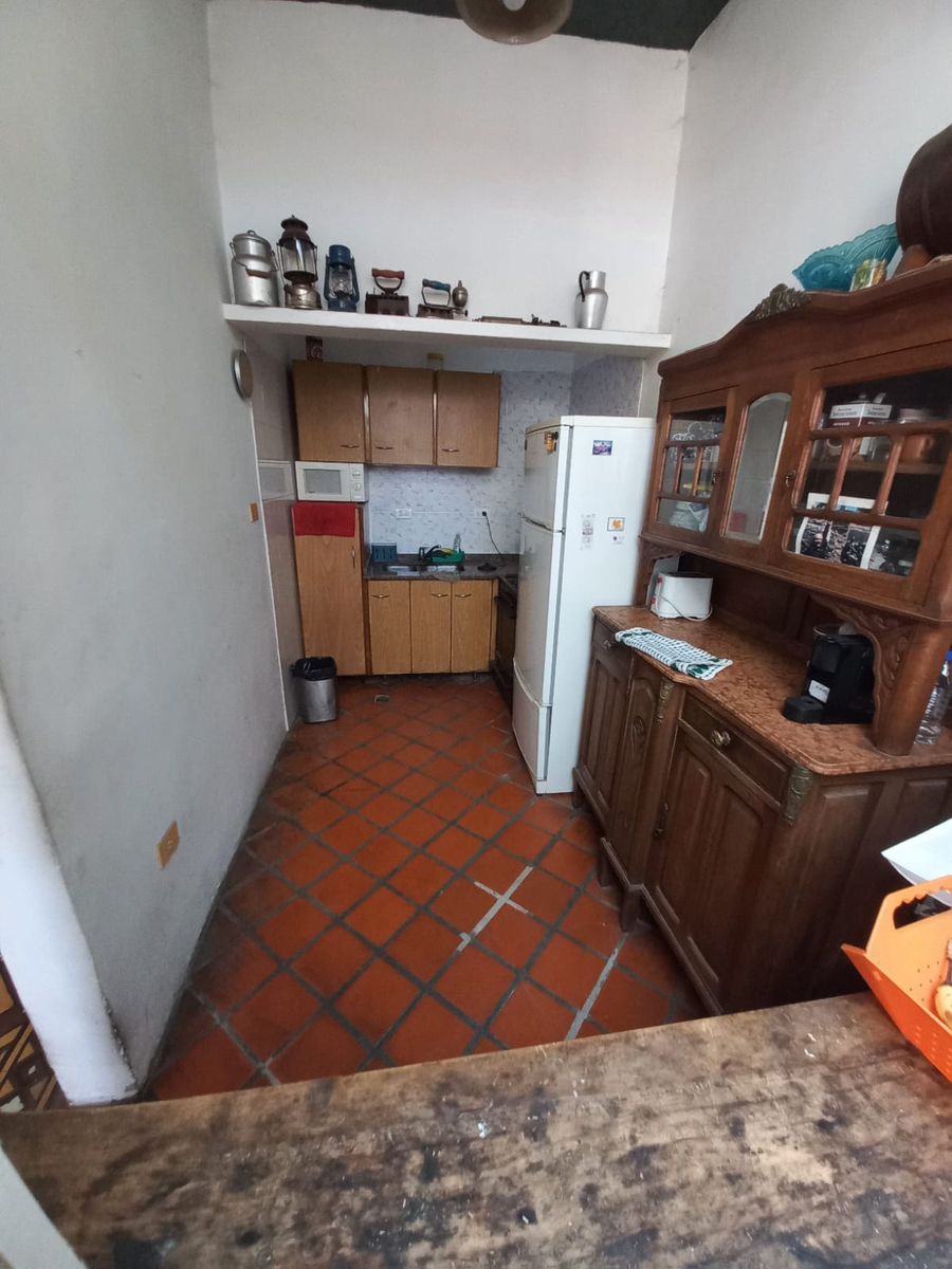 Casa 4 ambientes de estilo con Garage - 17