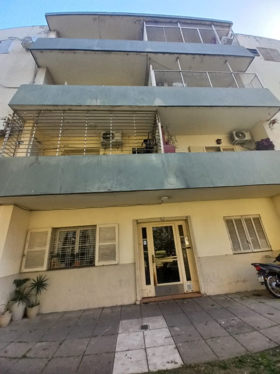 Departamento 3 Amb. (Bº Gral. S.Matin) - 1