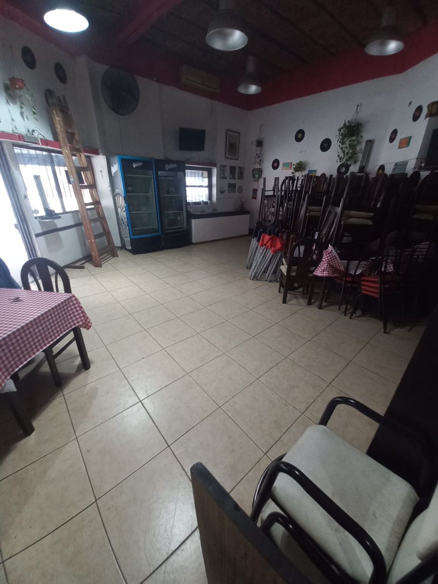 Local en Esquina para gastronomía todo equipado — foto 10