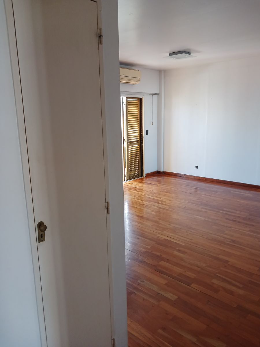 PISO 3 AMB.80 M2 PISO 6TO (UN DTO POR PISO) VISTA PANOR. BALC.ATERRAZAD LAV SUPER LUMIN. &quotEXP. $ 150.000&quot - 8