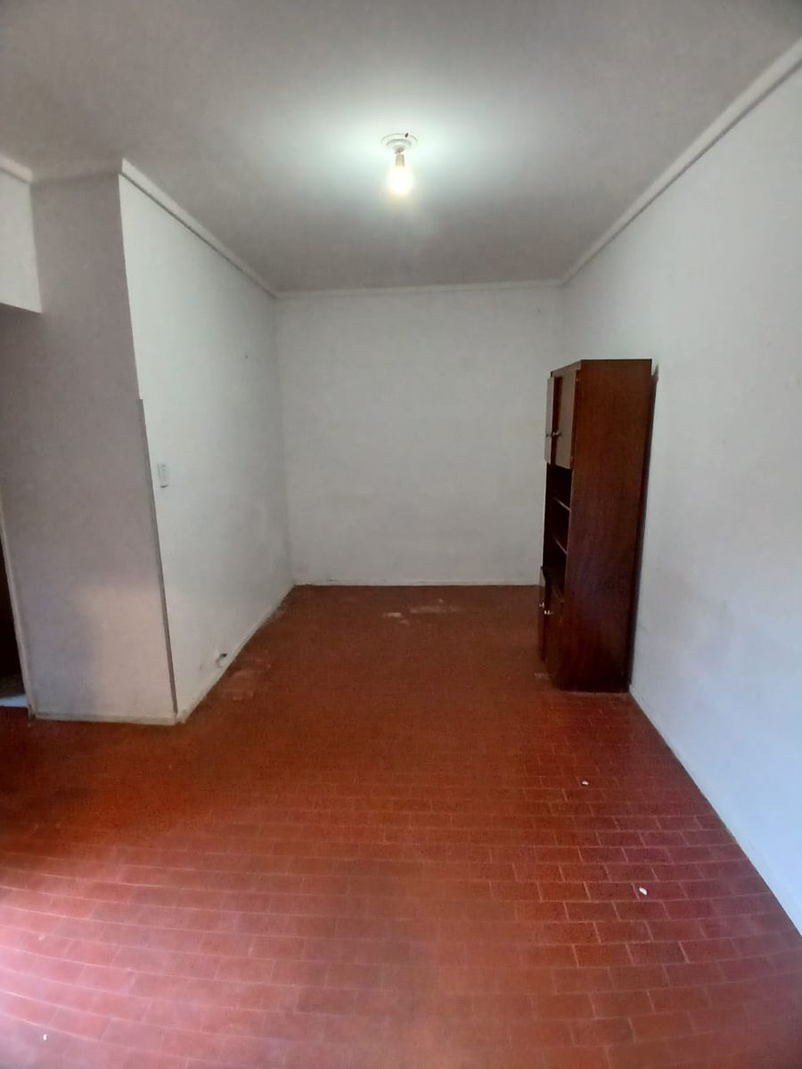2 AMBIENTES EN PRIMER PISO CON PATIO - 16