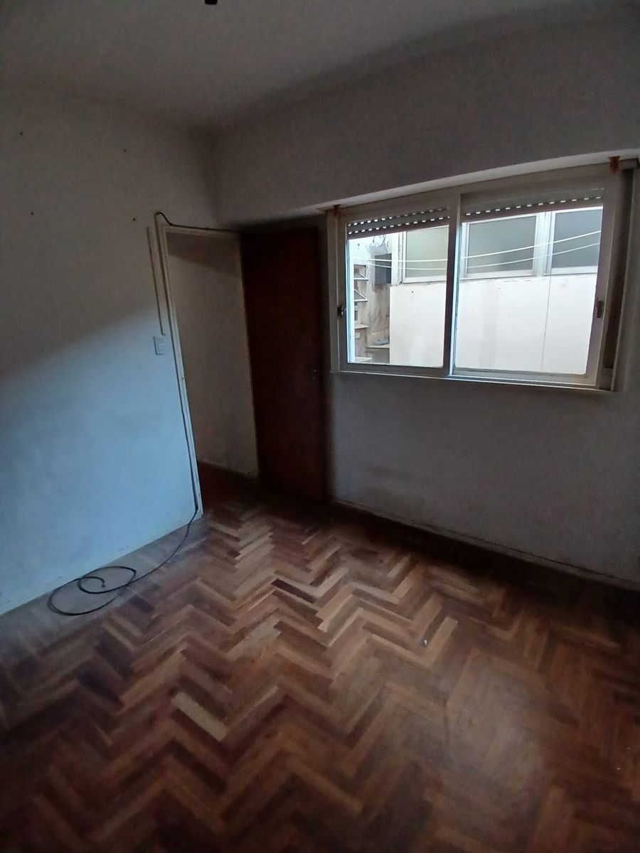 2 AMBIENTES EN PRIMER PISO CON PATIO - 17