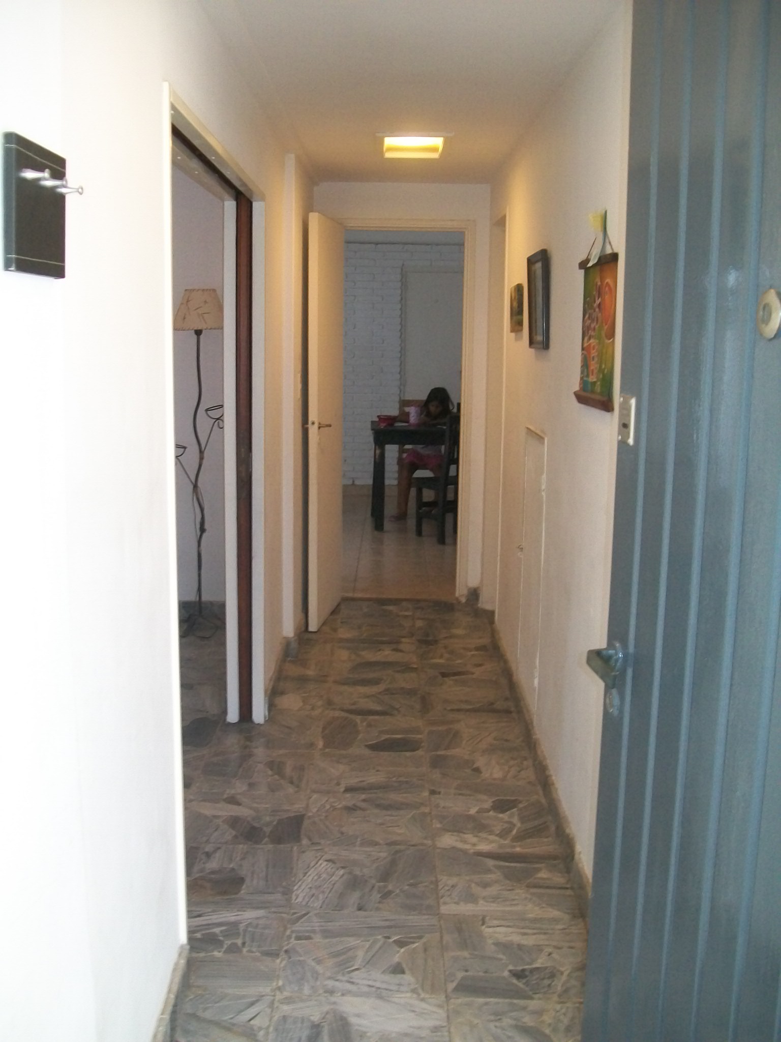 TIPO CASA 4 AMBIENTES - EXCELENTE! — foto 2