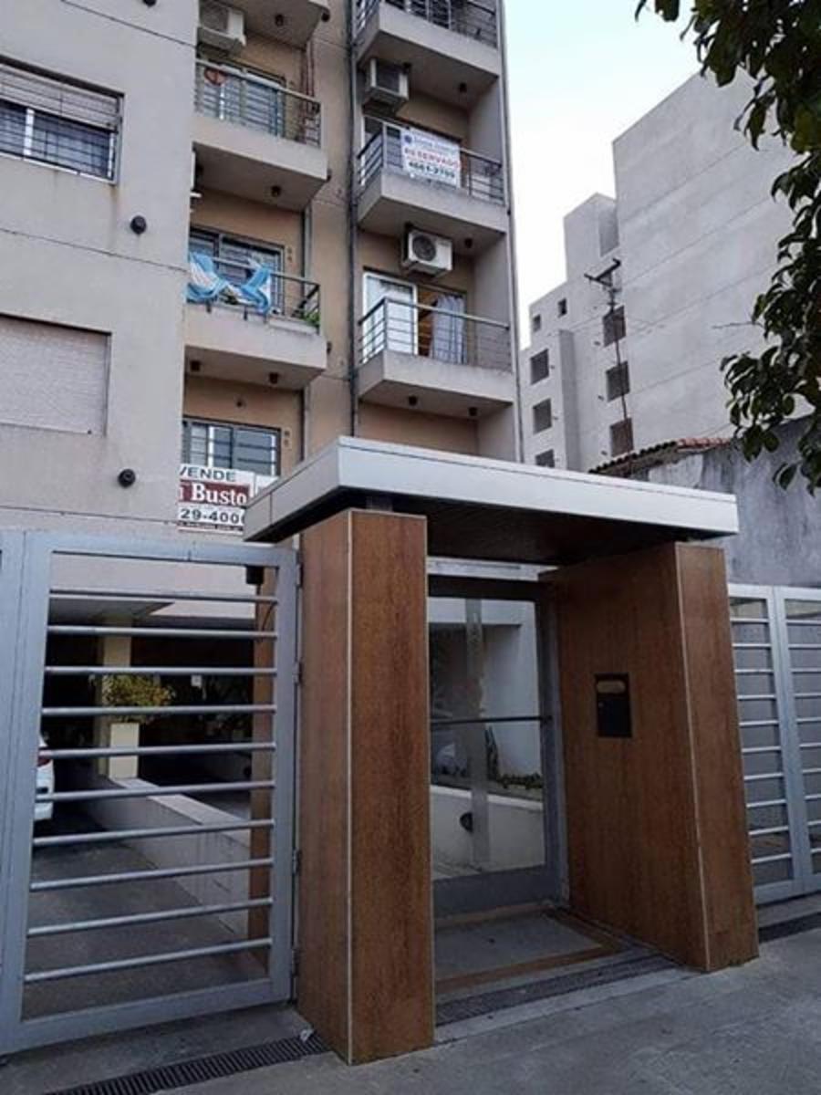 Excelente Departamento en Morón