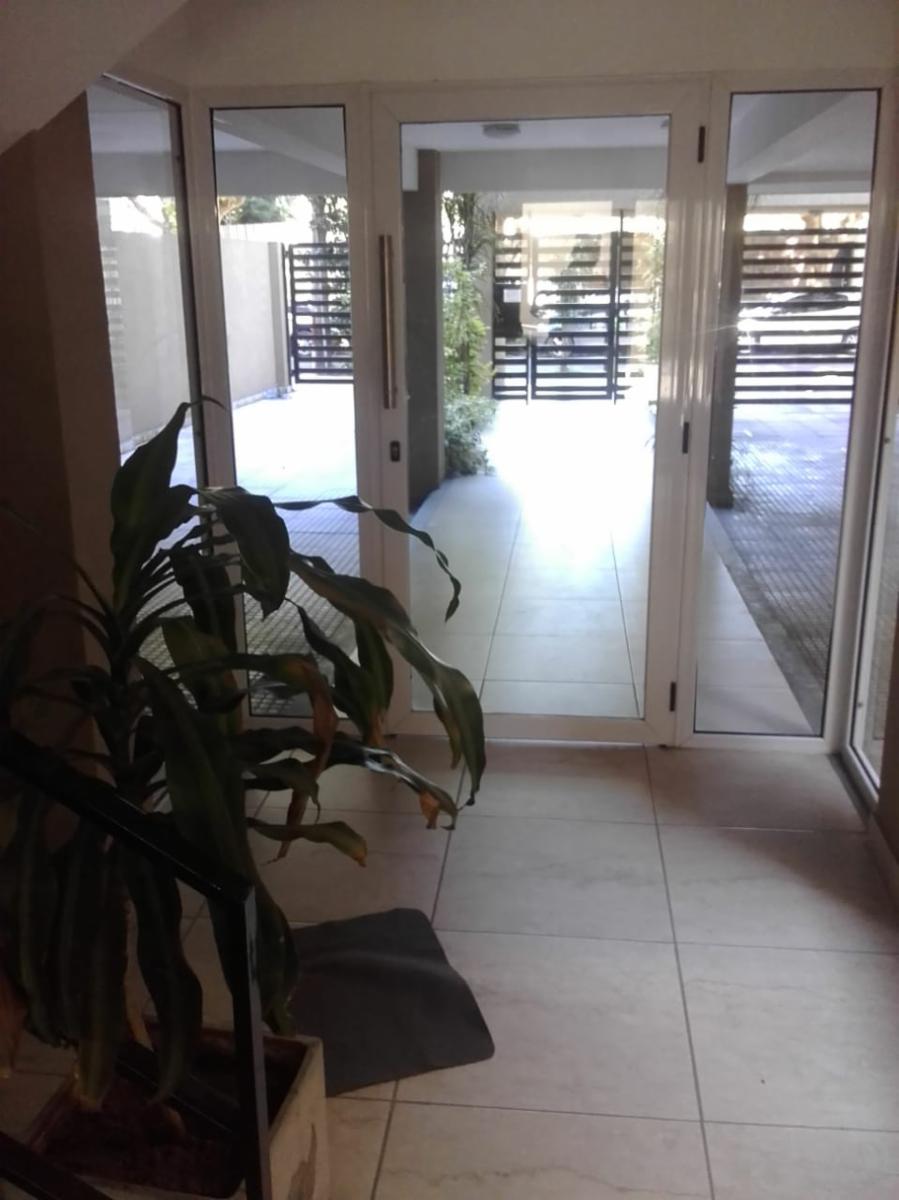 Departamento 2 ambientes en Morón. Oportunidad Impecable — foto 2