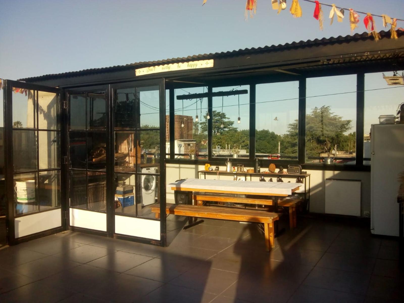 Departamento 2 ambientes con terraza propia y cochera ubicado en zona exclusiva de Castelar norte. Impecable — foto 10