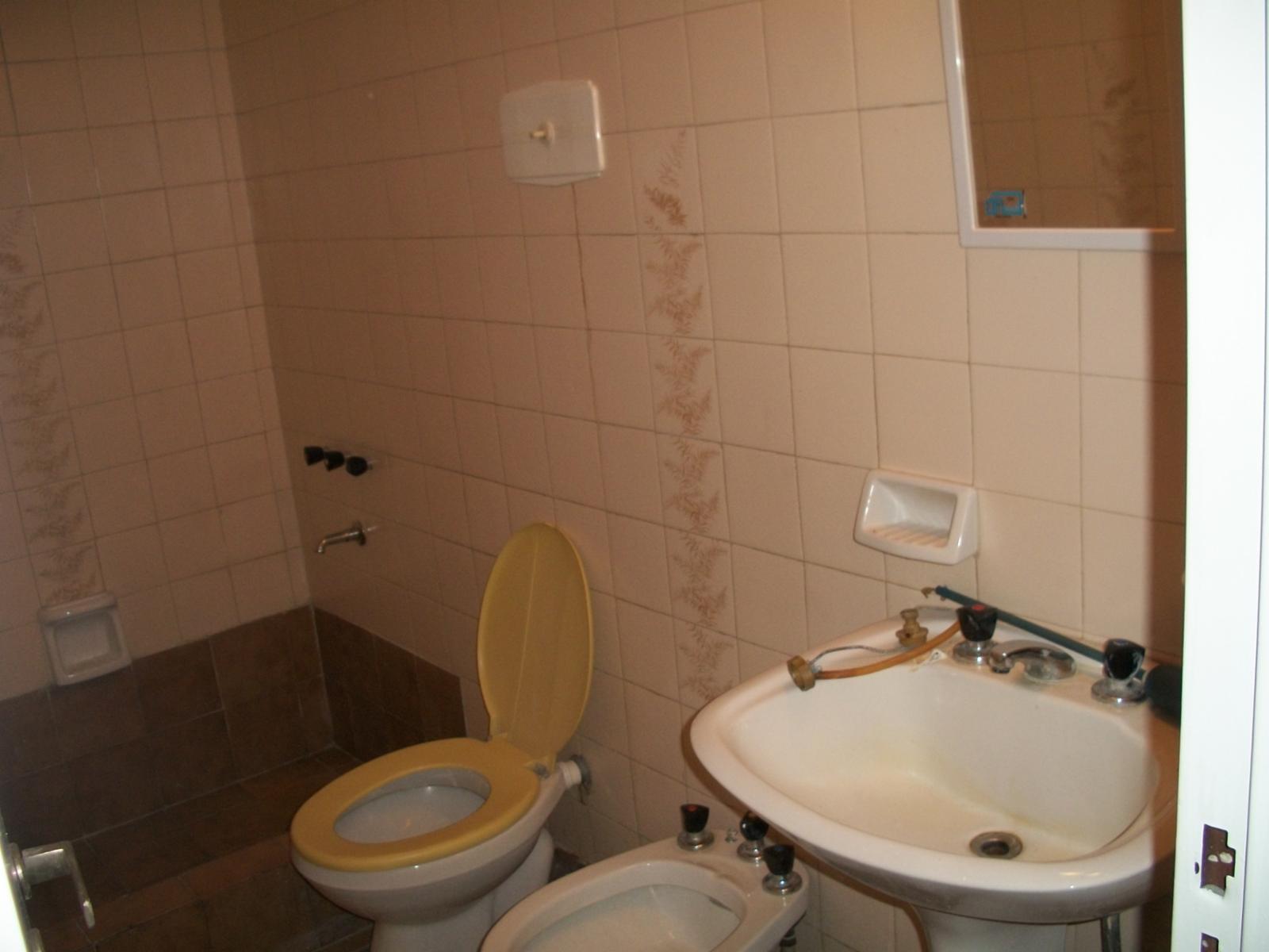 Gran departamento de 1 ambiente Apto Profesional al frente. — foto 8