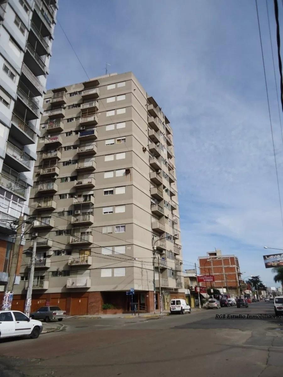 DEPARTAMENTO EN ALQUILER - 2