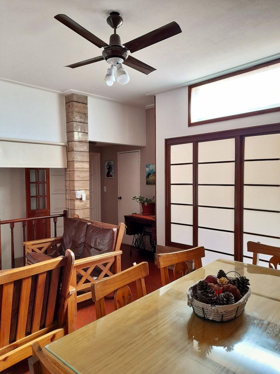Piso Único, Al Frte, Entr Indep, Sin Expensas, 4/5 Dormit Patio Lav, Qcho Parrilla y Terraza