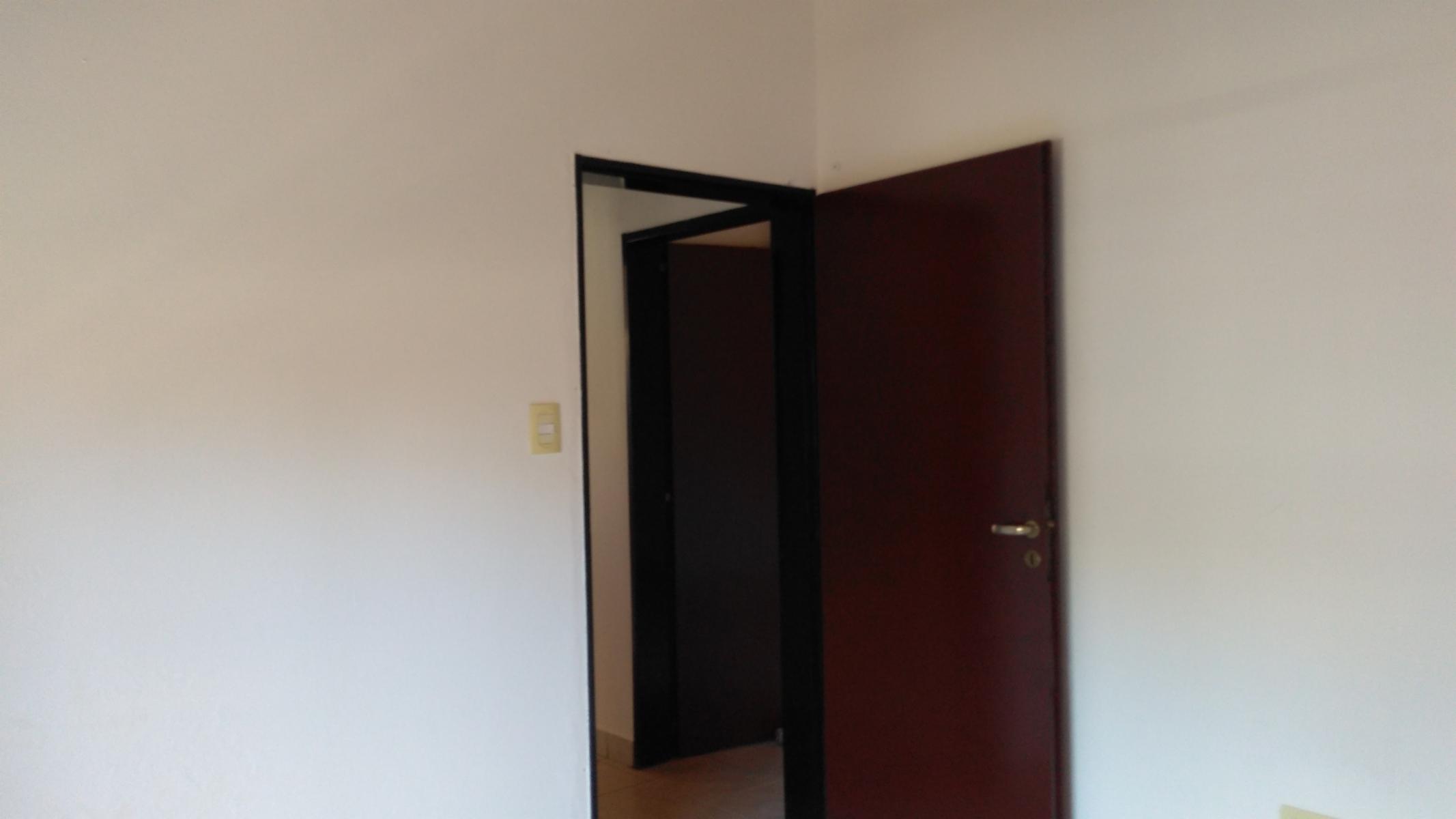 LA TABLADA- NAZAR AL 500 - ALQUILER-DEPARTAMENTO P.ALTA .3 AMB. - 2
