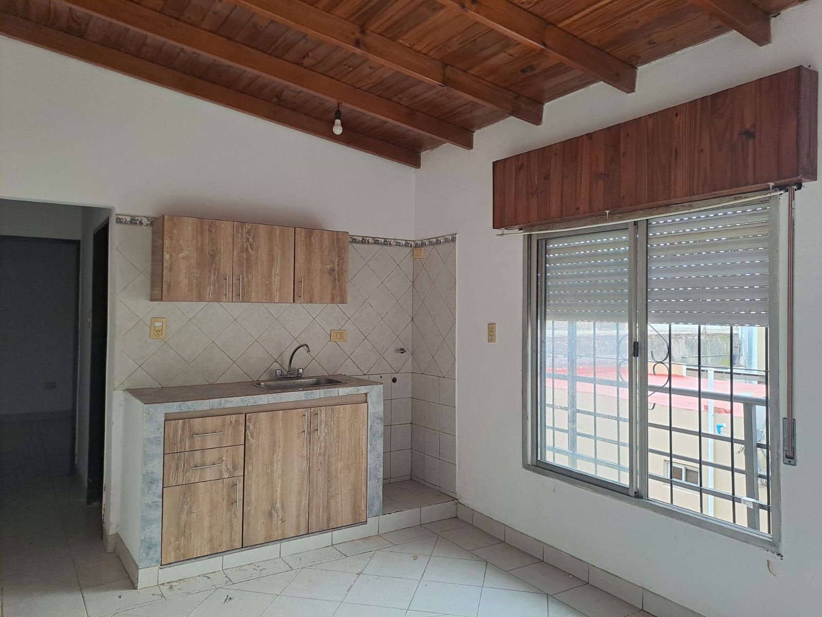 LA TABLADA- NAZAR AL 500 - ALQUILER-DEPARTAMENTO P.ALTA .3 AMB. - 24