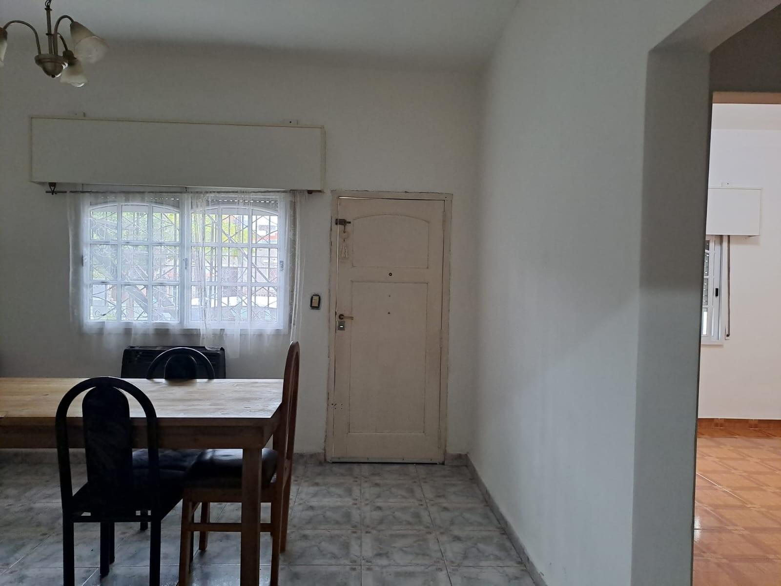 ALDO BONZI-VENTA-CASA MULTIFAMILIAR