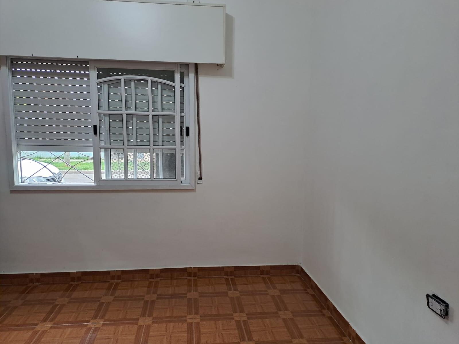 ALDO BONZI-VENTA-CASA MULTIFAMILIAR — foto 3
