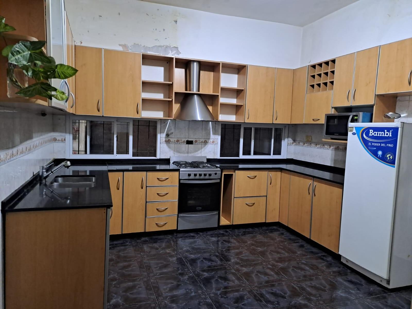 ALDO BONZI-VENTA-CASA MULTIFAMILIAR — foto 14
