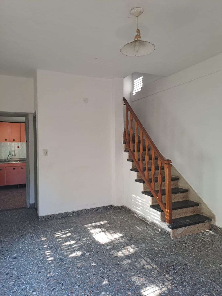 LOMAS DEL MIRADOR-DUPLEX-3 AMB. - 9