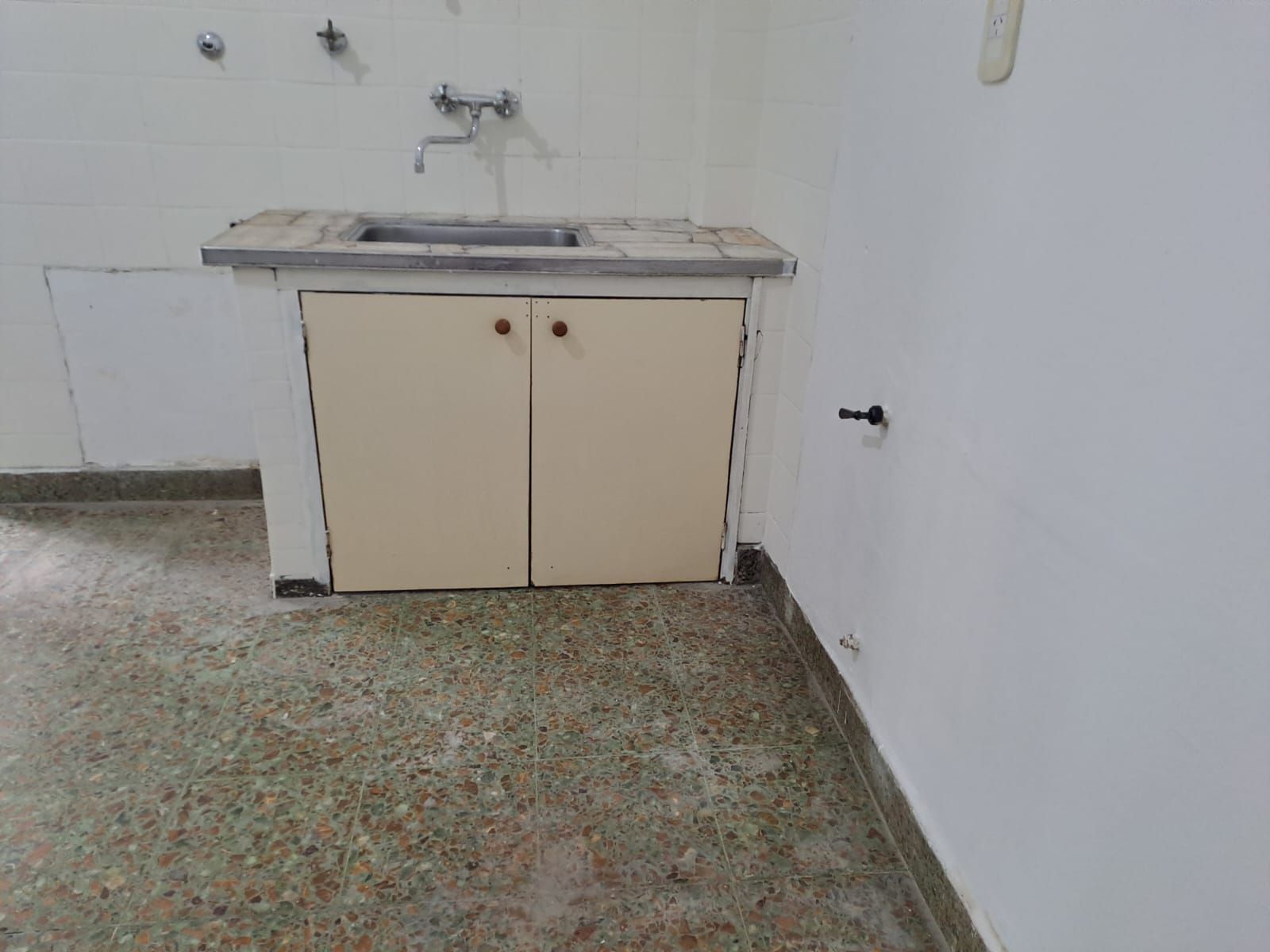 LA TABLADA-ALQUILER-DEPARTAMENTO DE 2 AMBIENTES - 9