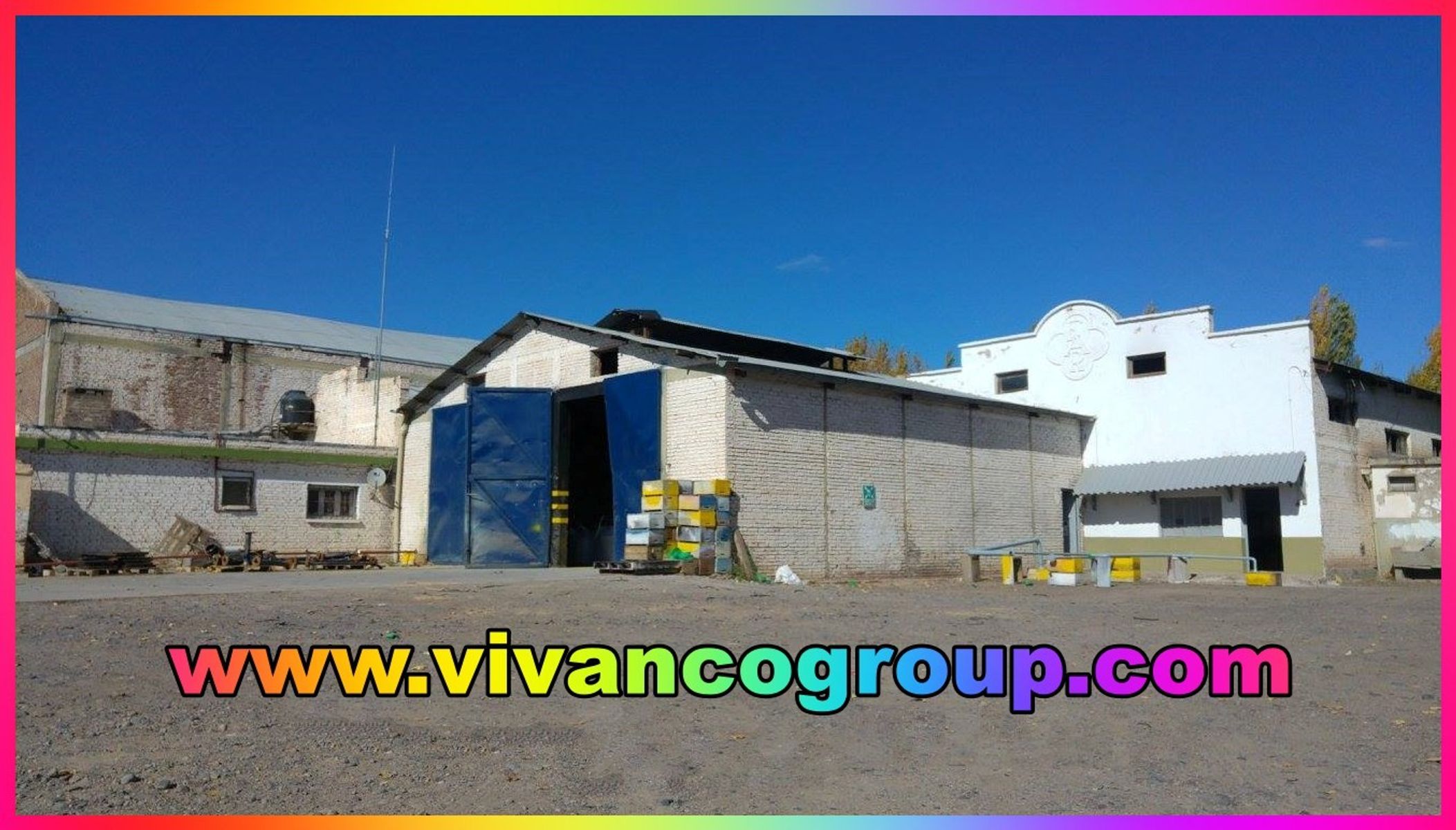 Se vende Galpón 3300 m2. - Zona chacras - Cinco Saltos - Provincia deRío Negro - 2