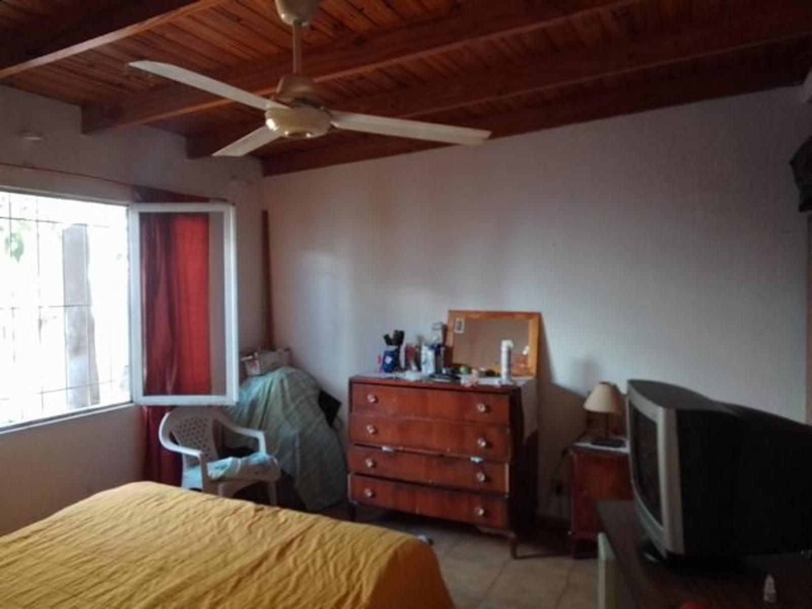 LOTE CON DEPARTAMENTO — foto 4