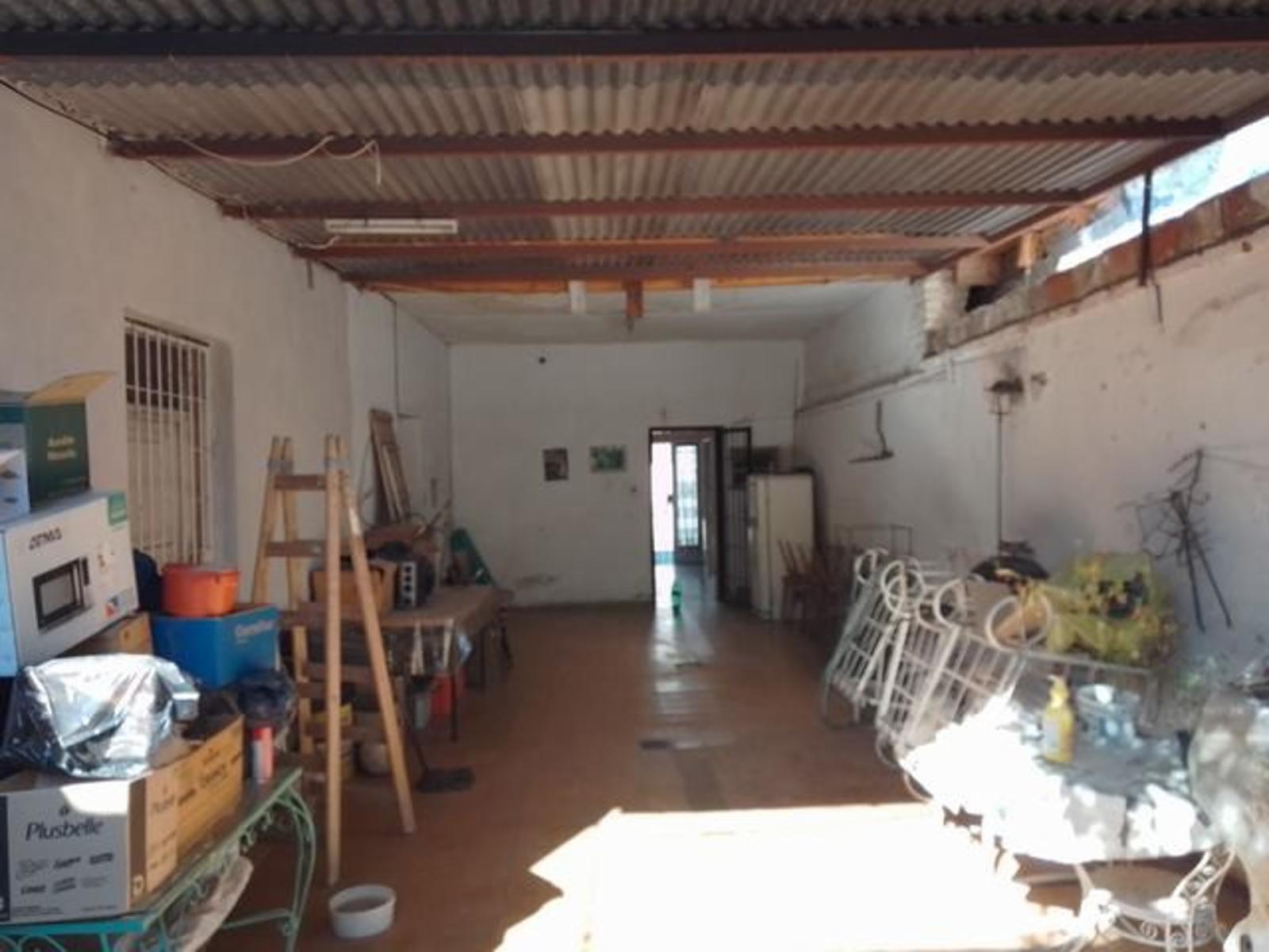 LOTE CON DEPARTAMENTO — foto 10