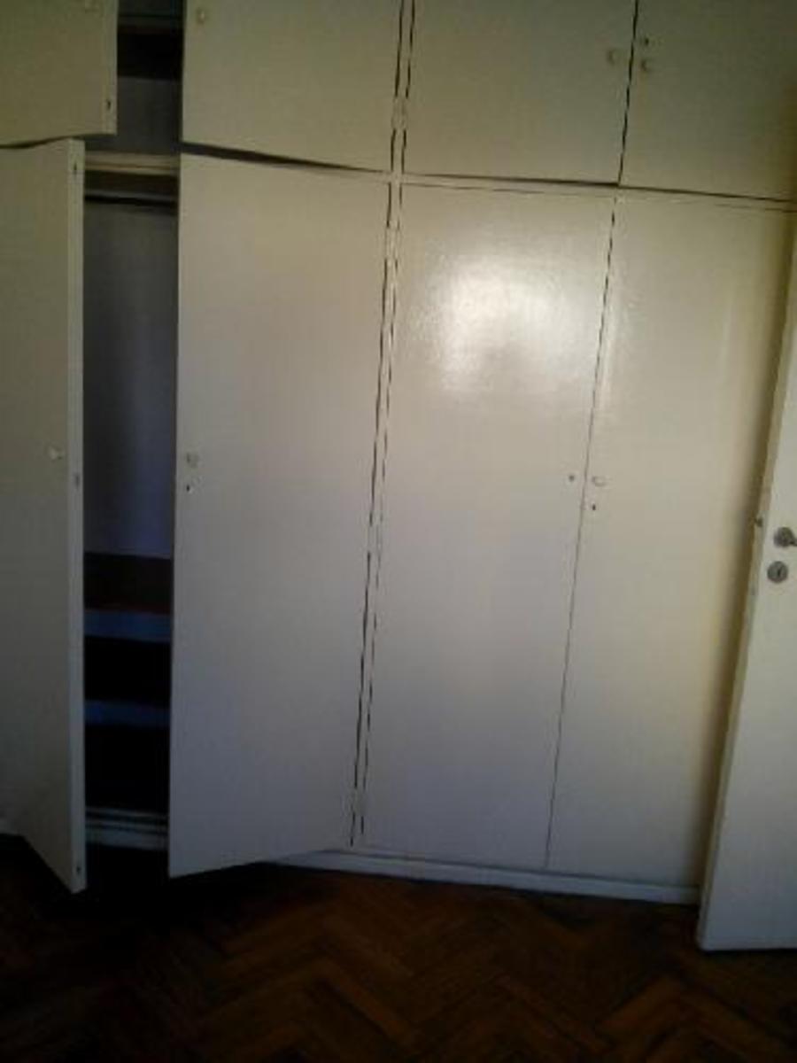 MUY BUEN DEPARTAMENTO CON BALCON AL FRENTE LA FRONDA 1600 FLORES. - 7