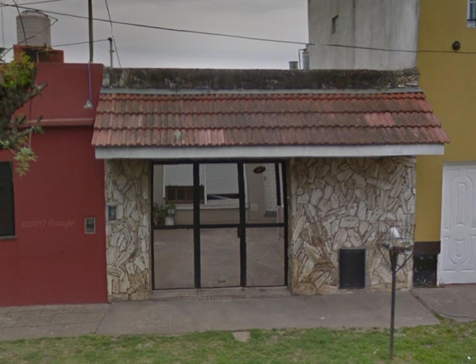 Venta, propiedad en Jose C Paz