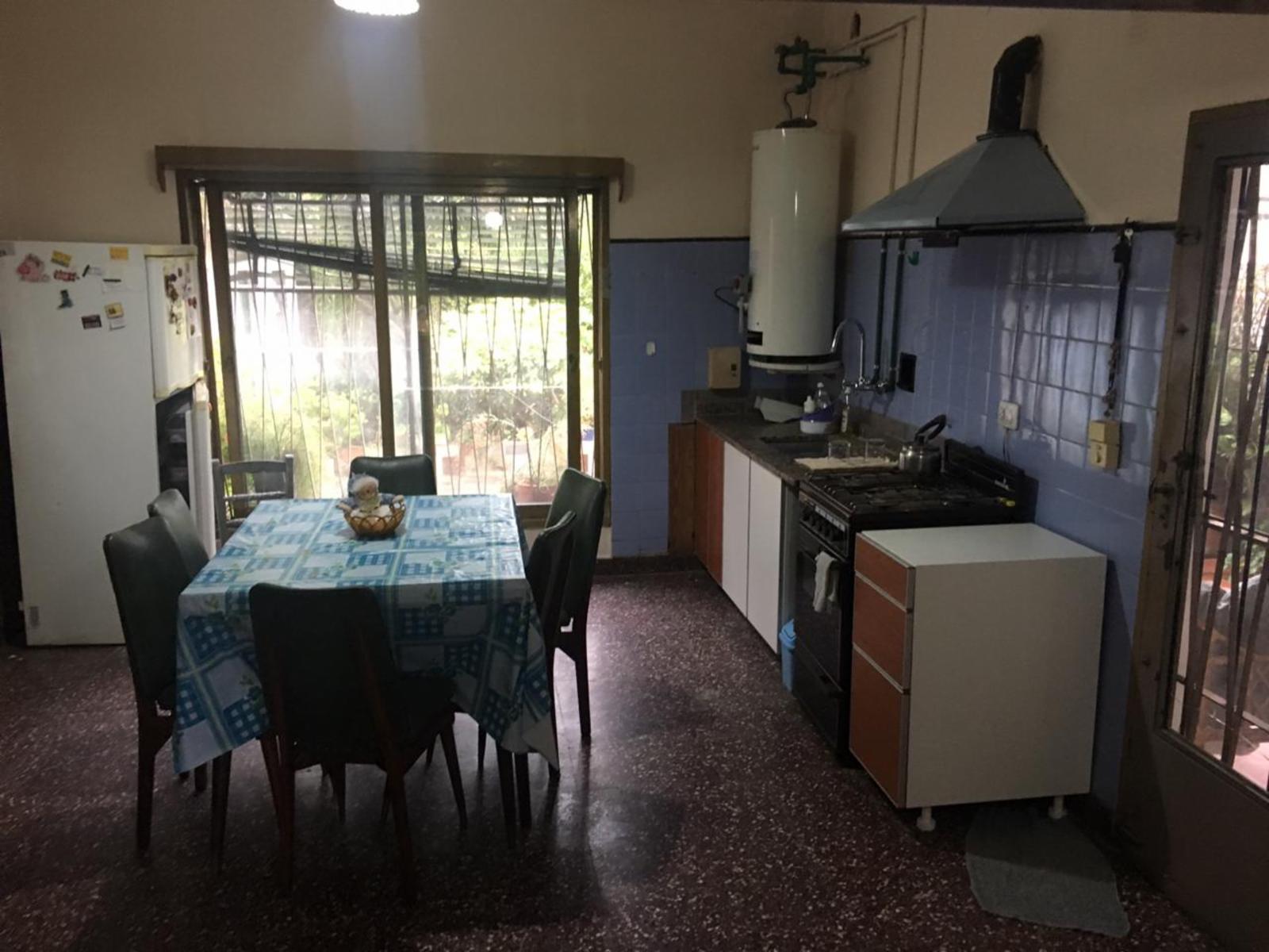 Venta, muy linda propiedad, Adolfo Sordeaux, Malvinas Argentinas — foto 13