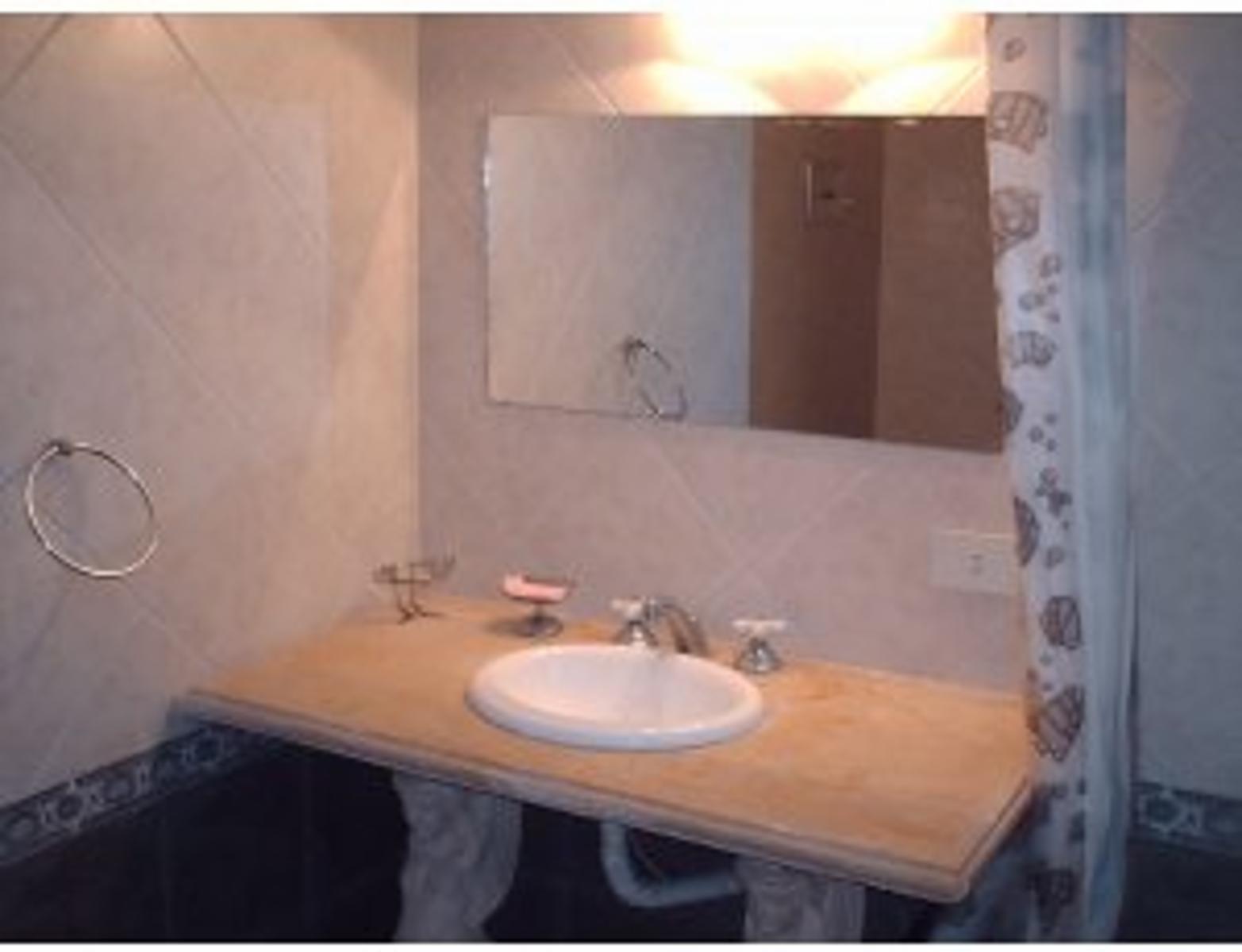 Venta, hermosa propiedad en Jose C. Paz - 5