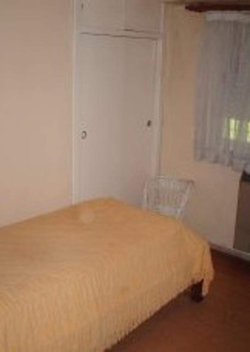 Venta, hermosa propiedad en Jose C. Paz - 9