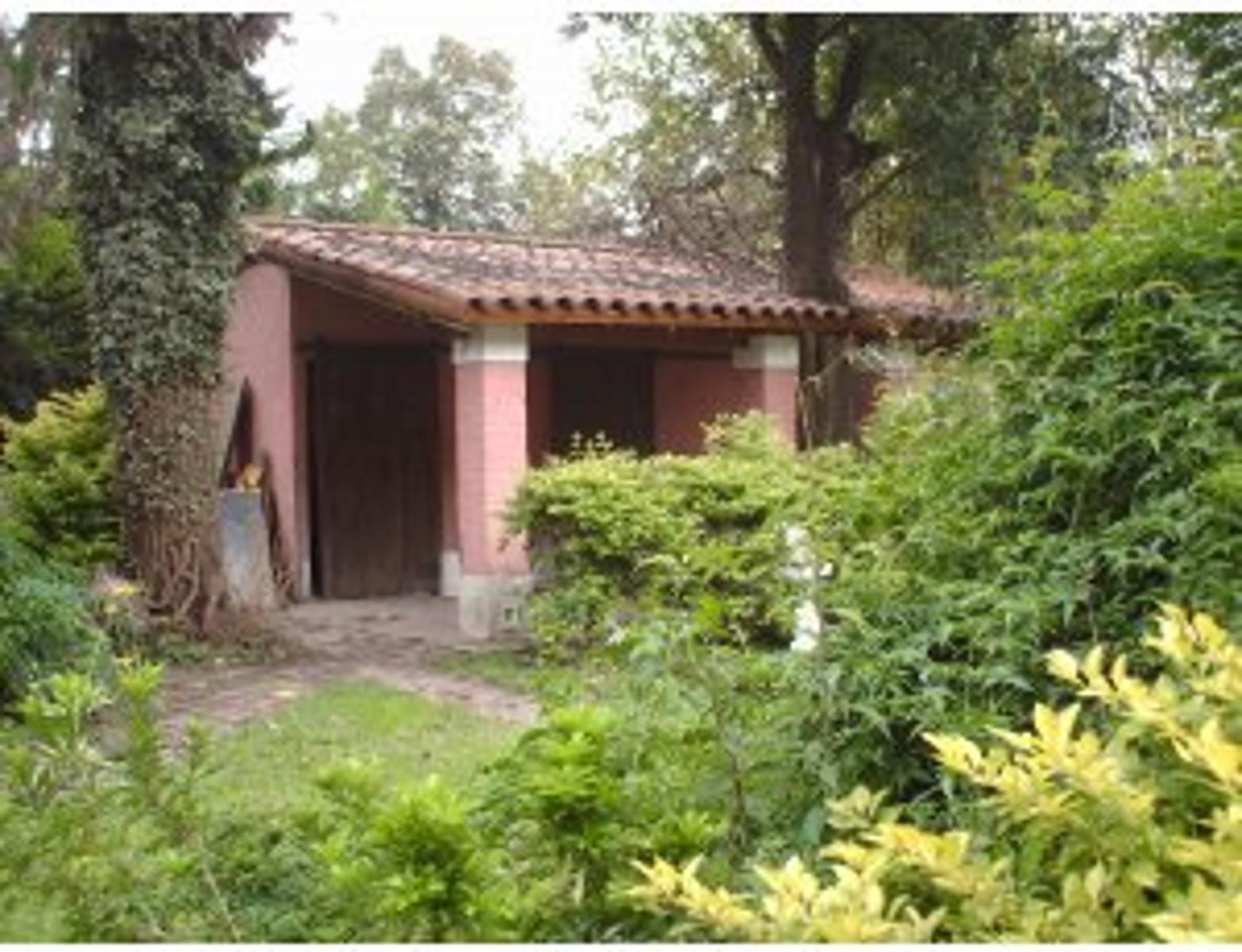 Venta, hermosa propiedad en Jose C. Paz - 12