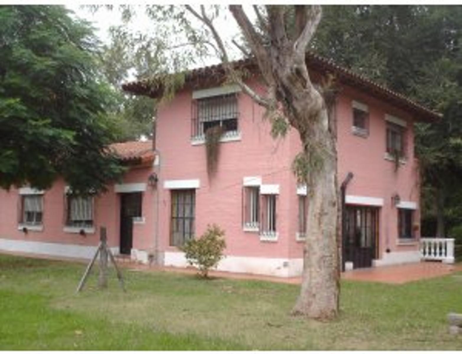 Venta, hermosa propiedad en Jose C. Paz - 15