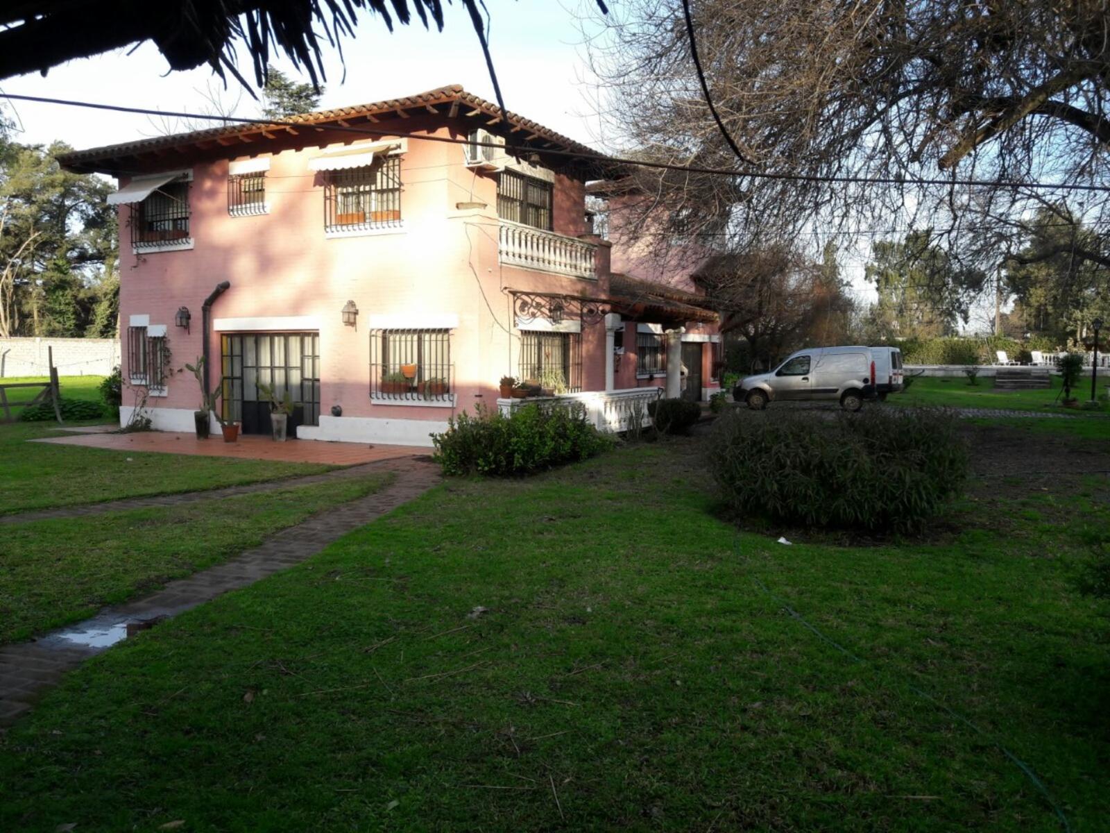 Venta, hermosa propiedad en Jose C. Paz - 17