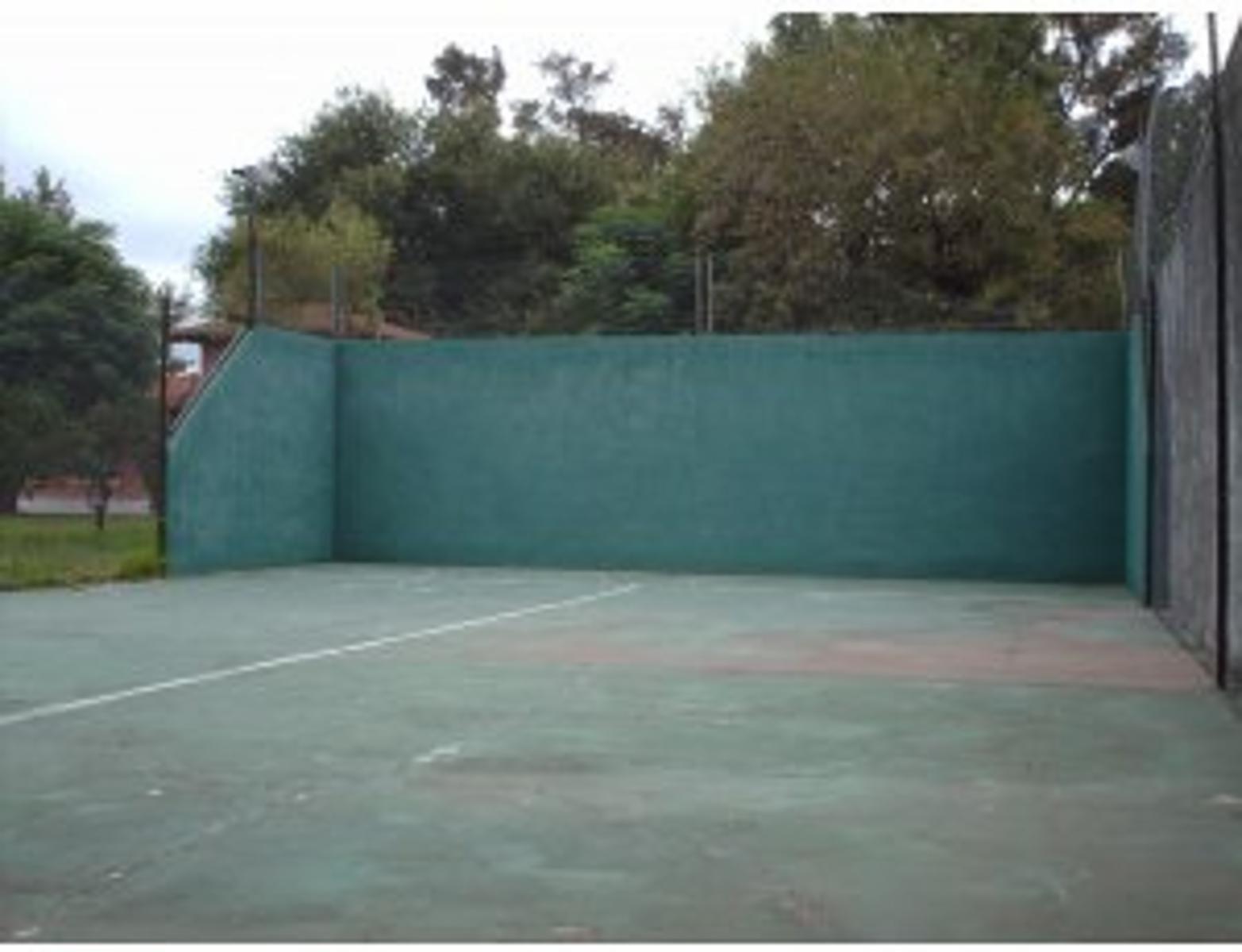 Venta, hermosa propiedad en Jose C. Paz - 26