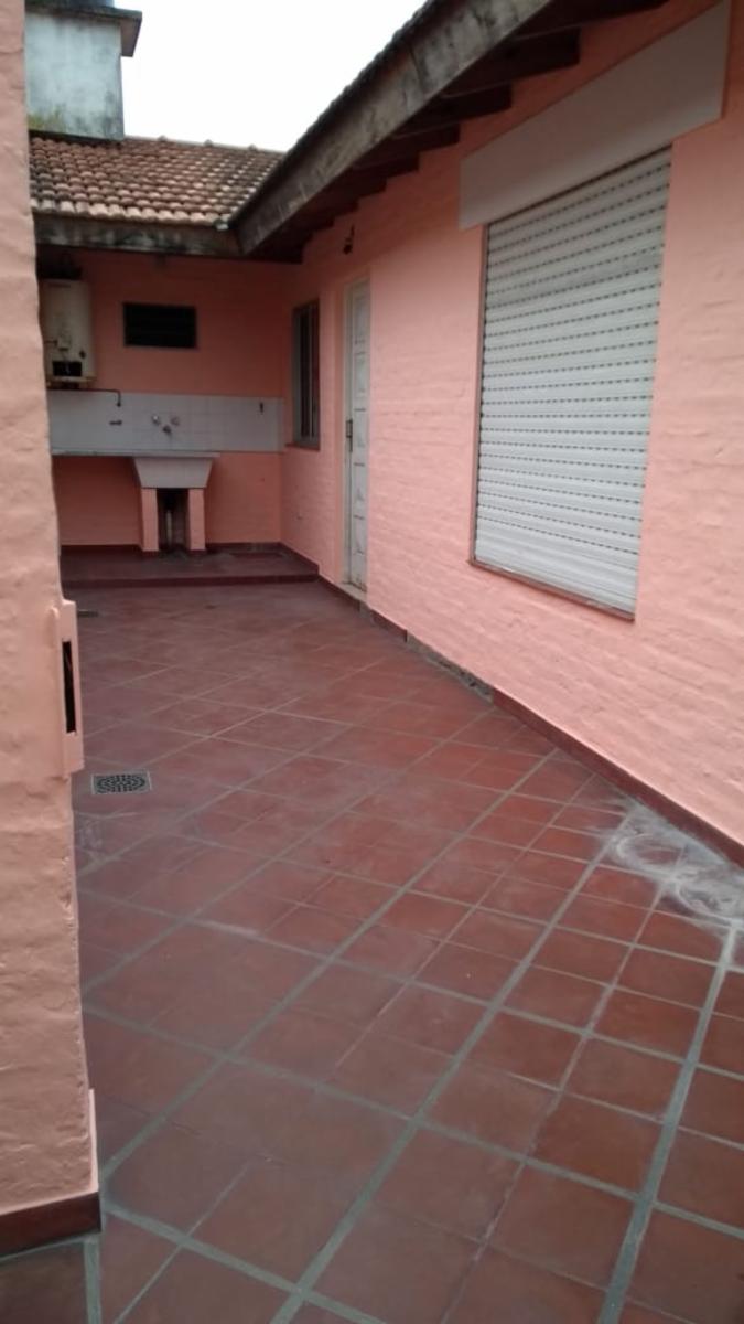 Venta, complejo de 4 departamentos en Villa de Mayo — foto 7