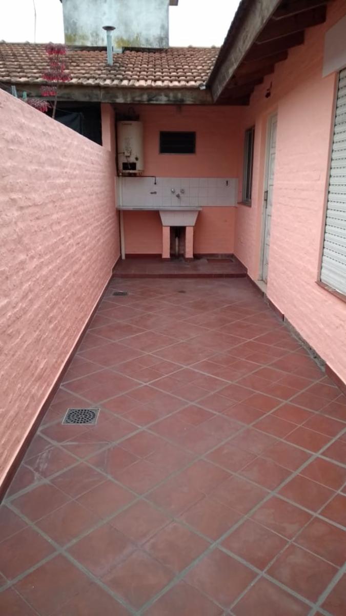 Venta, complejo de 4 departamentos en Villa de Mayo — foto 8